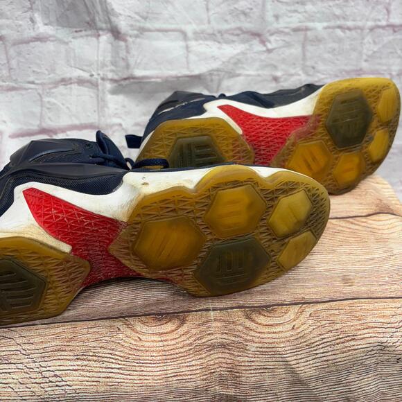 Nike Lebron XIII 807219-461 Men's Blue Lace Up Basketball Shoe Size US 11.5 - Picture 6 of 6